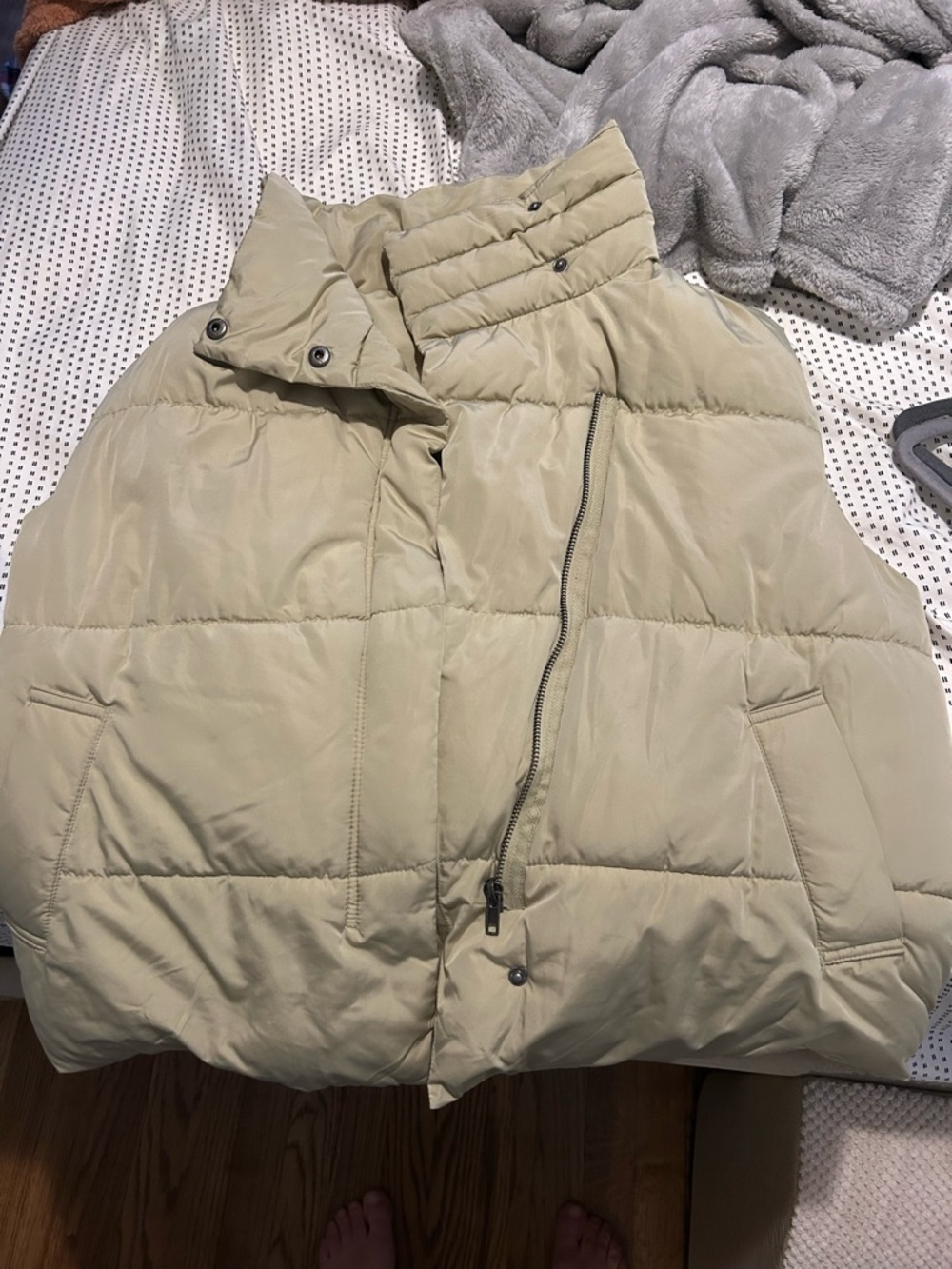 Urban Outfitters Beige Jacket Lining